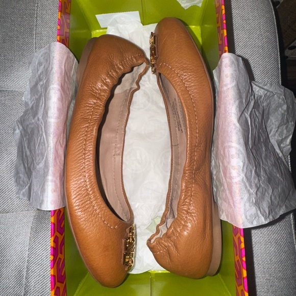 Tory Burch Tan Leather Ballet Melinda Flats - Picture 10 of 11